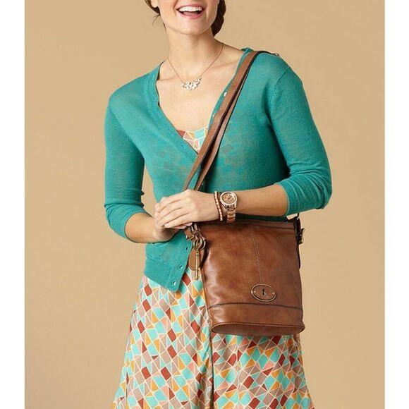 ✨FOSSIL Maddox Two Tone Brown Leather Crossbody✨ - Picture 1 of 7